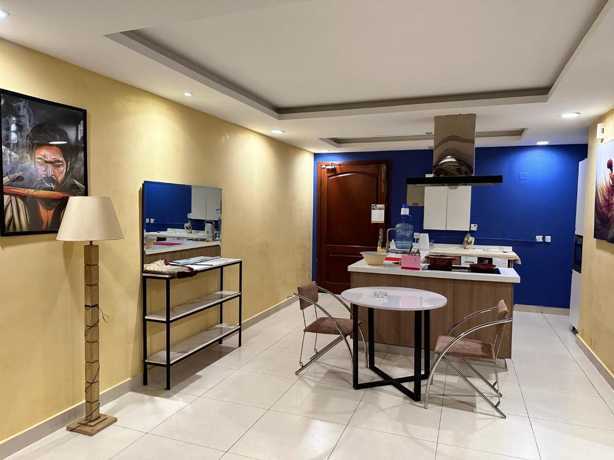 Sunset Luxury Gold Crest Mall Residency ลาฮอร์ ภายนอก รูปภาพ